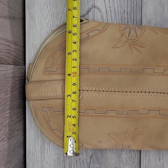 ACME Womens 7.5M Vintage Cowboy Boots Dingo Heeled Dream Catcher Embroidered Tan - Picture 16 of 16